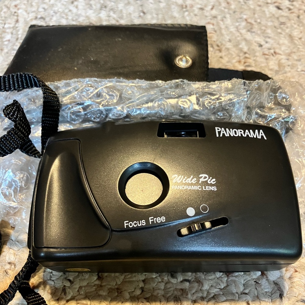 Black Panorama Wide Pic Camera